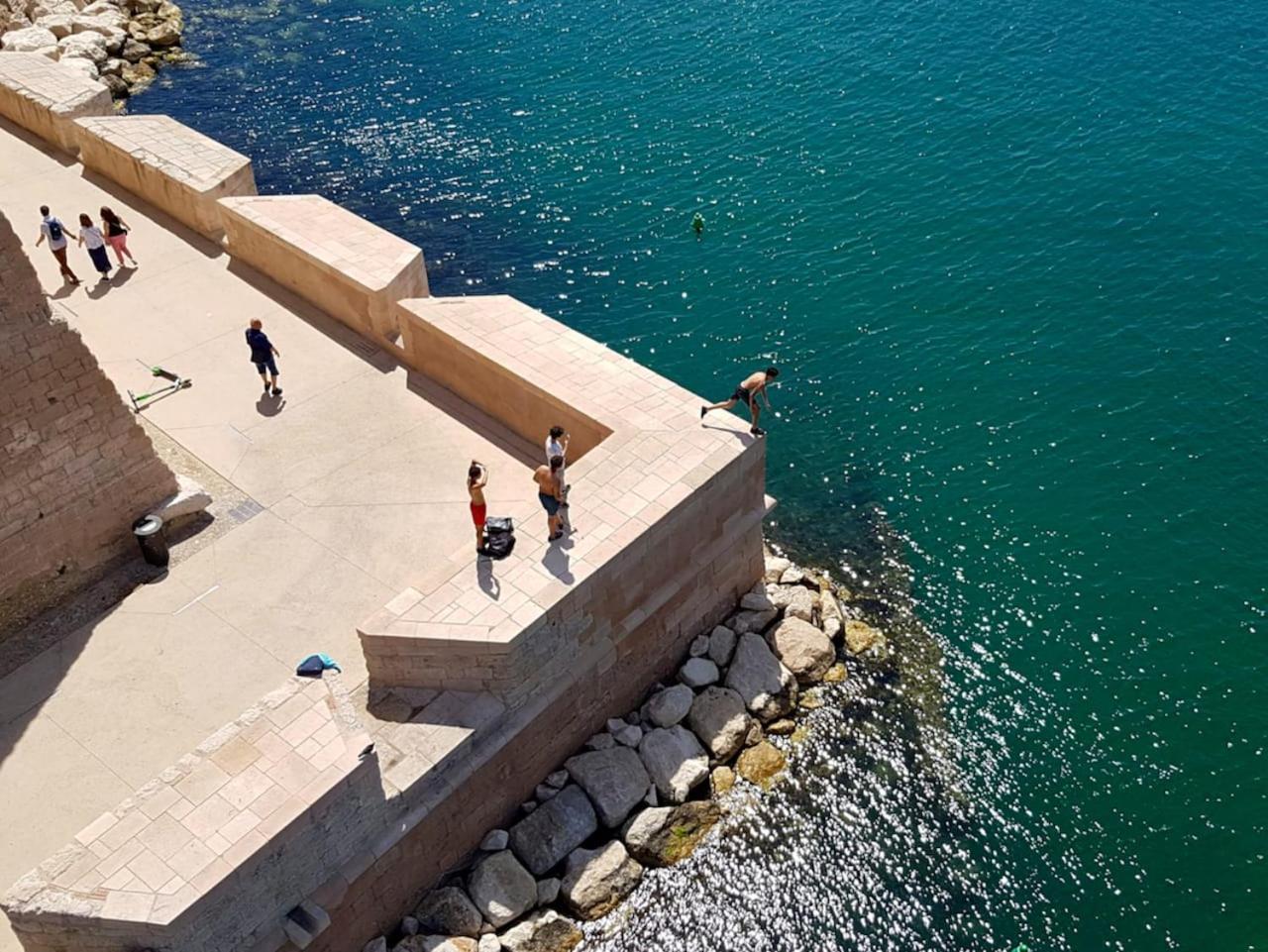 Du Cote Du Vieux Port & Mucem - Central マルセイユ エクステリア 写真